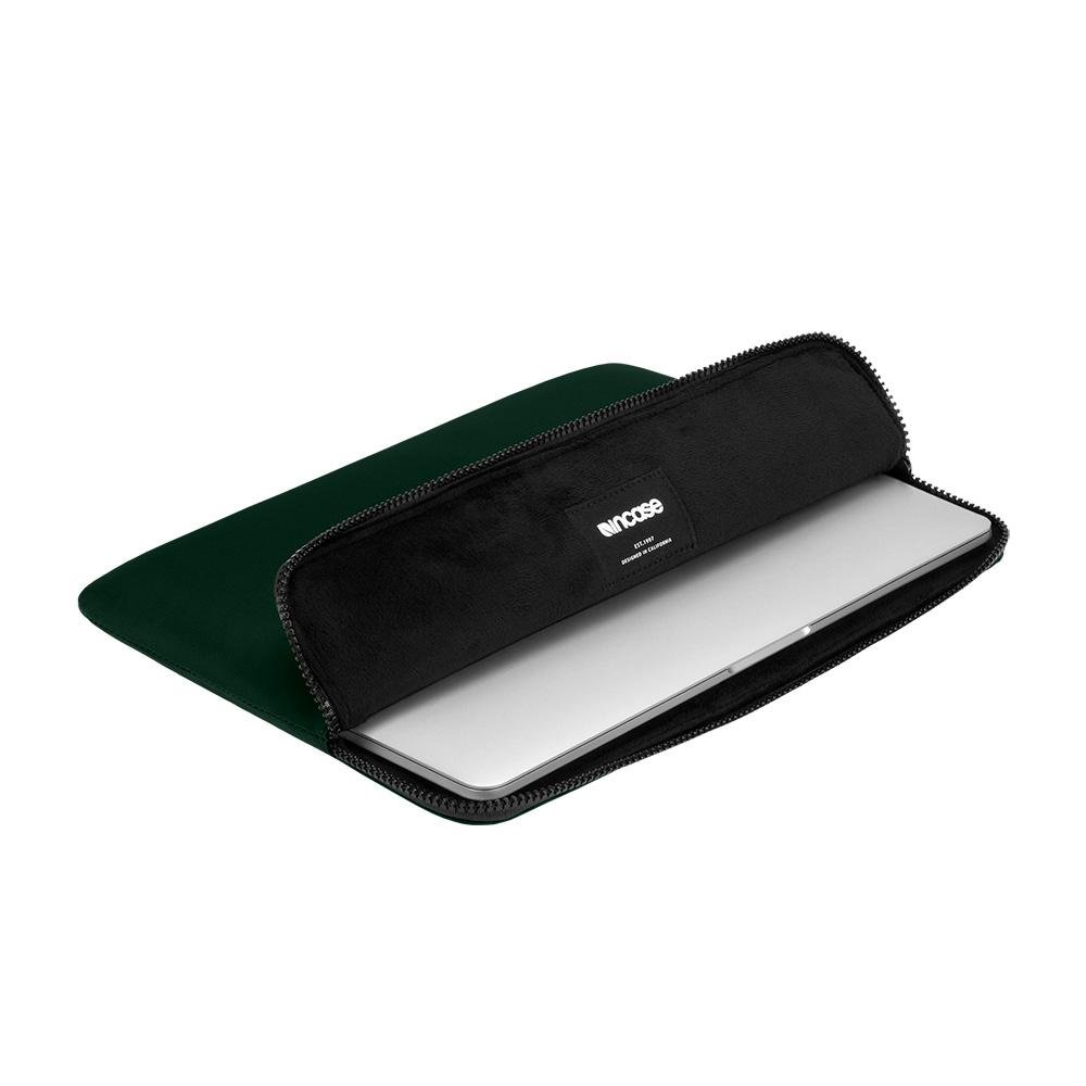 Incase Sleeve For MacBook MBP13/MBA13 Retina Thunderbolt 3 (USB-C) Flight Nylon - Forest Green