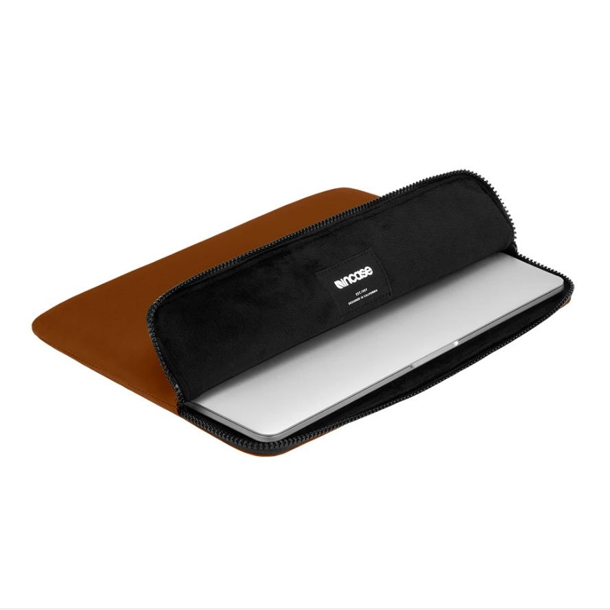 Incase Sleeve For MacBook MBP13/MBA13 Retina Thunderbolt 3 (USB-C) Flight Nylon - Deep Orange